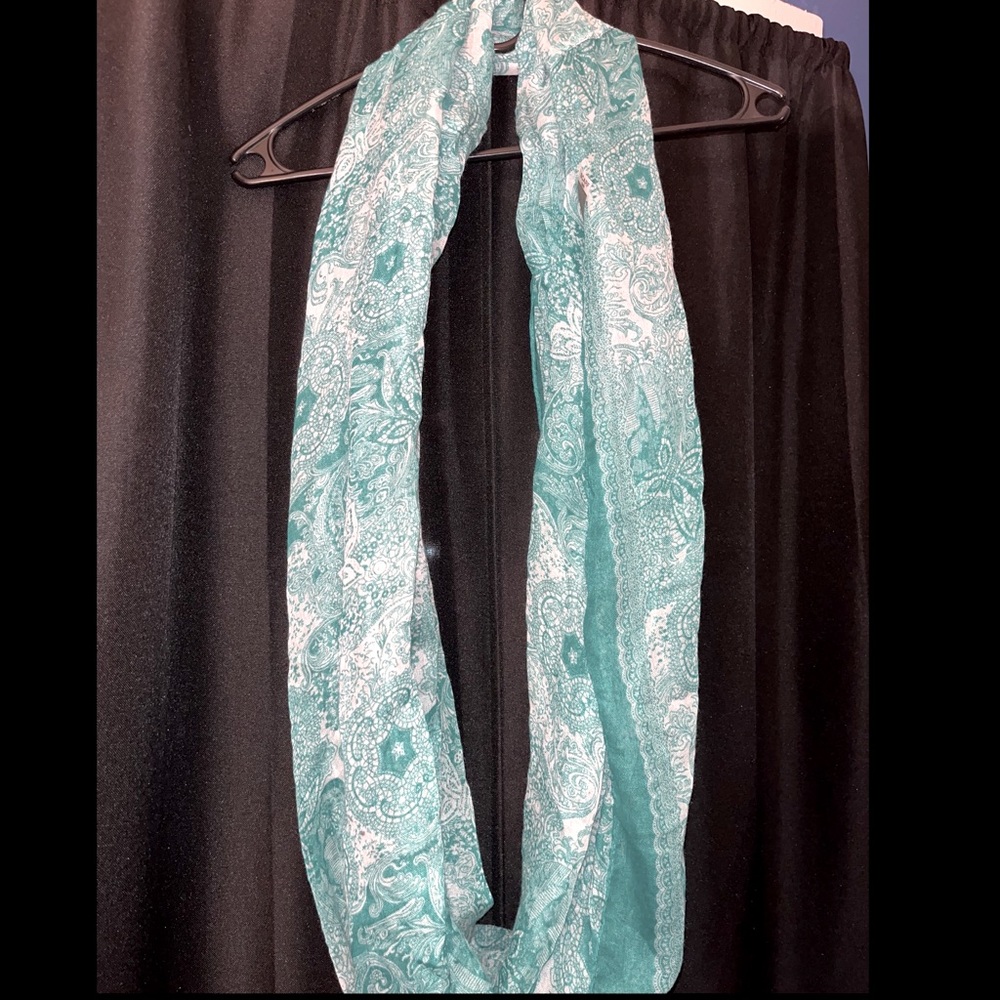 Vera Bradley scarf
